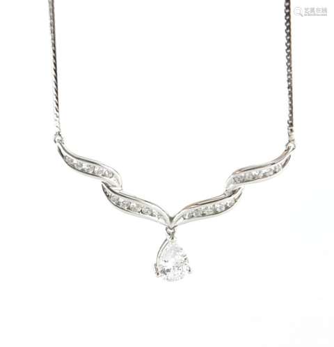 9ct white gold cubic zirconia necklace, 42cm in length, 3.4g