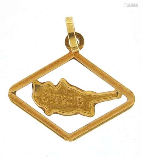 18ct gold map of Cyprus charm, 1.6cm in length, 0.3g