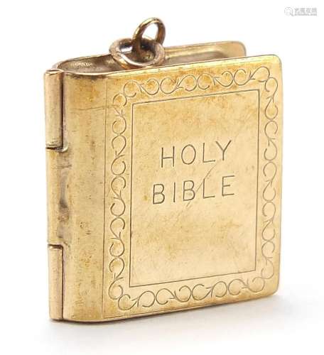 9ct gold Holy Bible opening charm, 2.1cm high, 2.7g