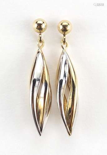 Pair of 9ct two tone gold drop earrings, 3.1cm high, 1.8g