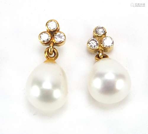 Pair of 9ct gold diamond and pearl earrings, 1.3cm high, 1.7...