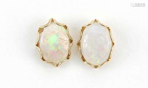 Pair of 9ct gold cabochon opal stud earrings, 8mm high, 0.7g