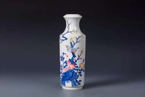 BLUE AND WHITE 'BIRD AND FLOWER' VASE