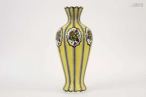 CATTEAU CHARLES (1880 - 1966) Art Deco -vaas in faïence, gem...