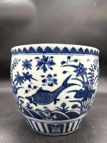 BLUE AND WHITE 'POND SCENE' PORCELAIN VAT