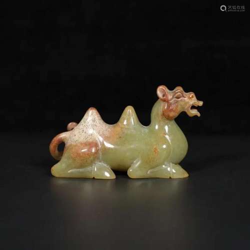 JADE CARVING EFFIGY OF CROUCHING CAMEL