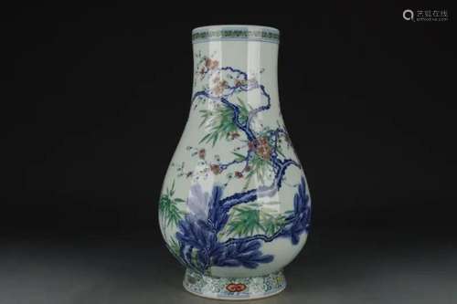 BLUE AND WHITE DOUCAI PORCELAIN ZUN VASE