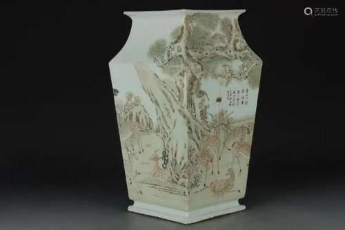 QIANJIANGCAI 'SIKA DEERS' SQUARE VASE