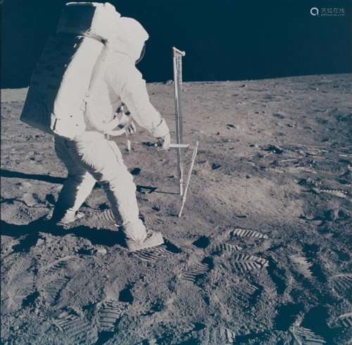 Buzz Aldrin collects soil samples, Apollo 11, 16-24 Jul 1969