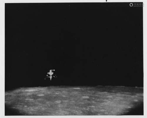 Lunar Module Intrepid descends to the Moon, Apollo 12, 14-24...