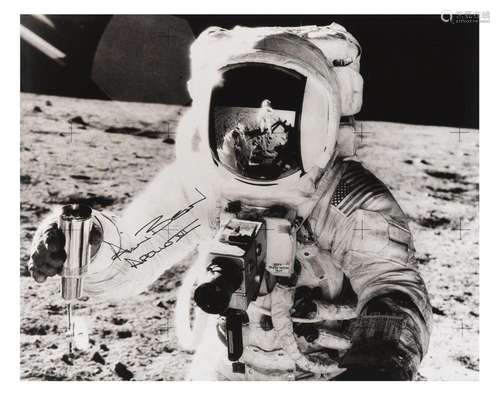 The Visor portrait of Alan Bean, SIGNED [large format], Apol...