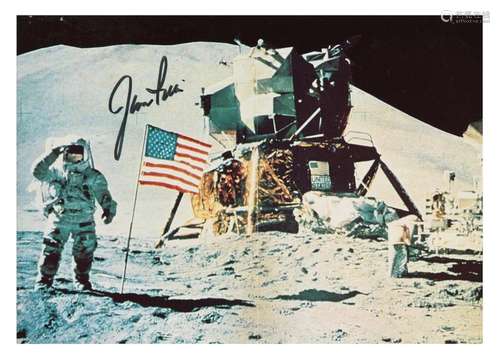 James Irwin salutes the U.S. flag, SIGNED postcard, Apollo 1...