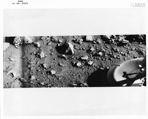 Mars, the first two photographs taken on the Martian Surface...