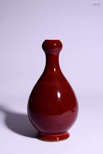 Red Glaze Garlic-Head Shape Vase