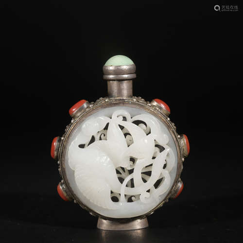 A jade snuff bottle