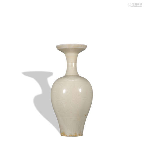 A Ding kiln vase