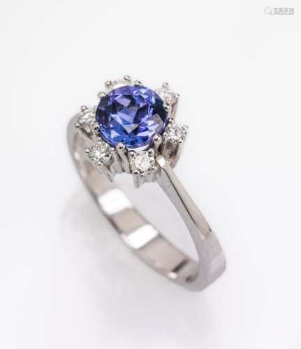 14 kt gold ring with tanzanite and brilliants