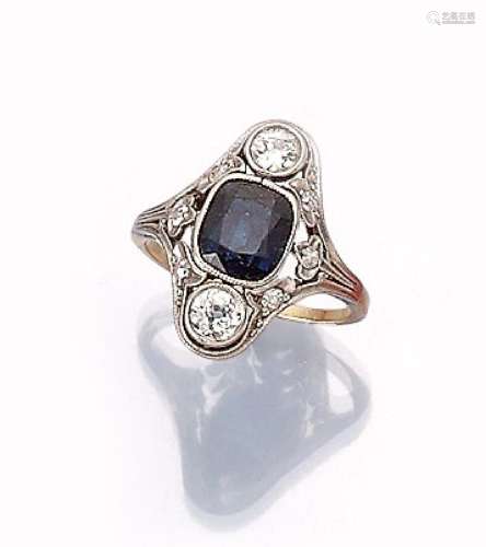 Art Nouveau ring with sapphire and diamonds