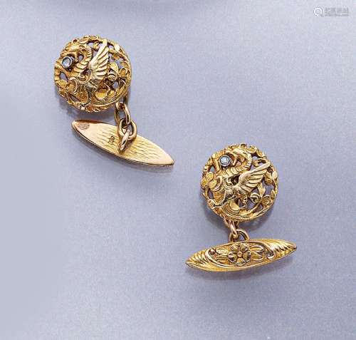Pair of 18 kt gold Art Nouveau-cufflinks