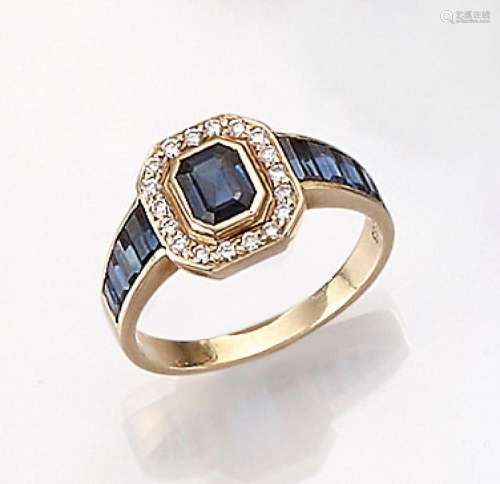 14 kt gold ring with sapphires and diamonds