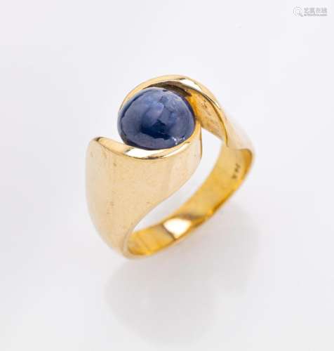 14 kt gold ring with sapphire
