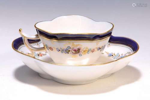 Mocha cup with saucer, Meissen, around 1900, floral