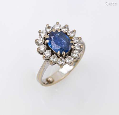 14 kt gold ring with sapphire and brilliants