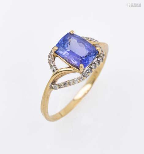 9 kt gold ring with tanzanite and sapphires