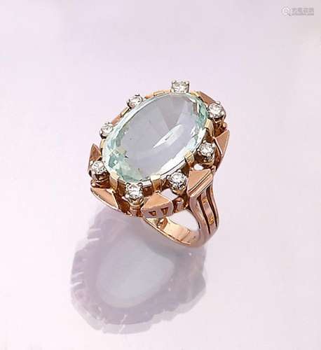 14 kt gold ring with aquamarine and brilliants