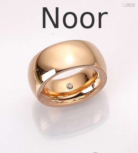 18 kt gold NOOR ring,