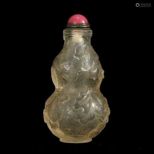 A CRYSTAL 'GOURD' SNUFF BOTTLE