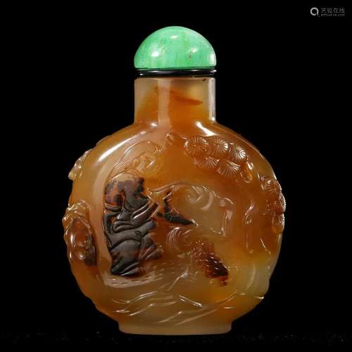 AN AGATE SNUFF BOTTLE