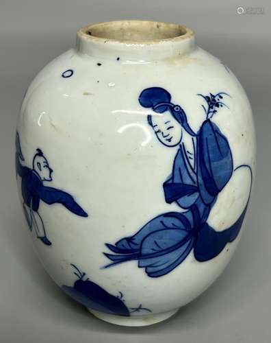 CHINESE BLUE AND WHITE JAR ,HEIGHT 9CM