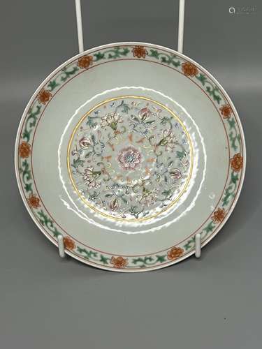 CHINESE FAMILLE ROSE PLATE ,D 19CM