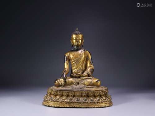 CHINESE BRONZE BUDDHA ,21 X 17 X 11CM , 1762.8GRAMS