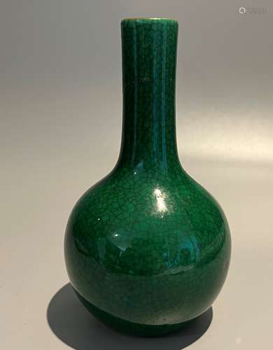 CHINESE GREEN GLAZED VASE ,H 15CM