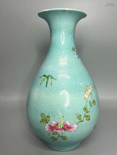 CHINESE FAMILLE ROSE VASE ,H 28CM