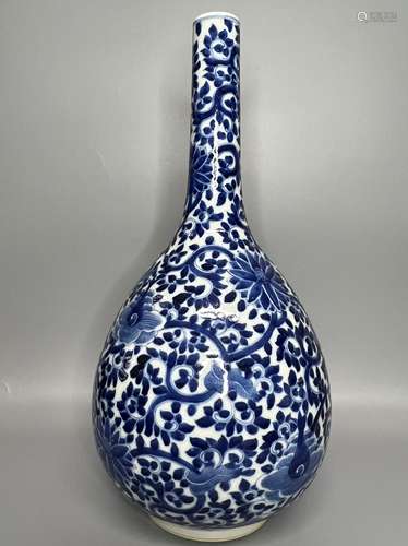 CHINESE BLUE AND WHITE VASE ,H 38.5CM