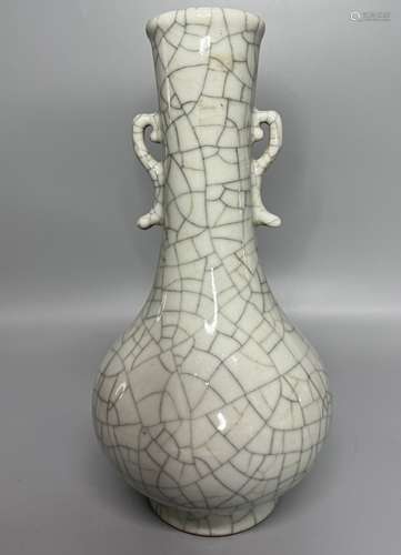 CHINESE CRACKLE GLAZED VASE,H 24CM