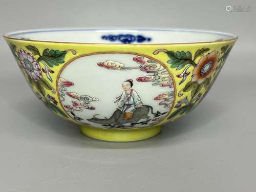 CHINESE FAMILLE ROSE BOWL ,D 14.8CM H 6.5CM