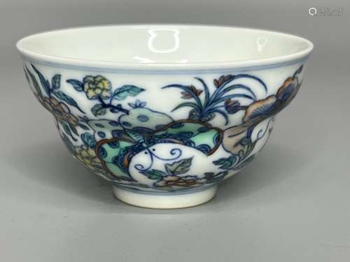 CHINESE DOUCAI TEA BOWL,D 7.3CM H 3.8CM