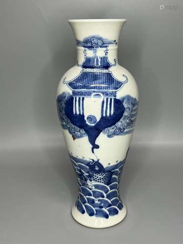 CHINESE BLUE AND WHITE VASE ,H 29CM