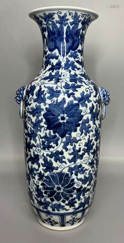 CHINESE BLUE AND WHITE VASE , H 30.5CM