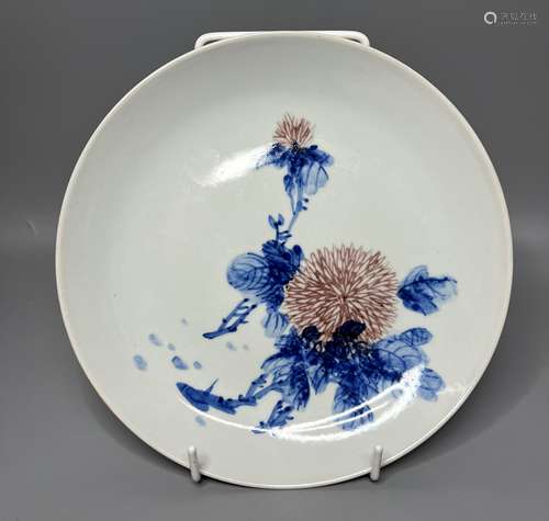 CHINESE BLUE AND WHITE WITH RED PLATE ,D 23CM