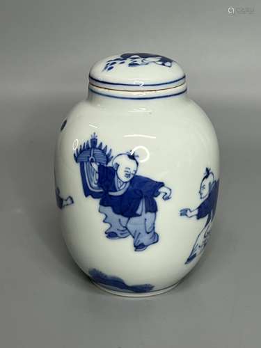 CHINESE BLUE AND WHITE VASE AND COVER ,H 9.8CM