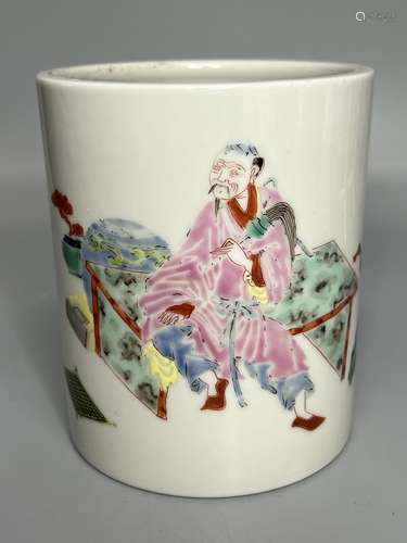 CHINESE FAMILLE ROSE BRUSH POT H 11.2CM D 9.5CM