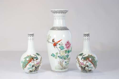 China lot of 3 republic period vases