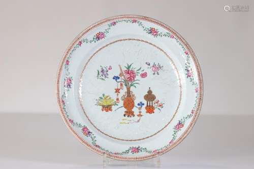 China Compagnie des Indes large dish decorated with flowers ...