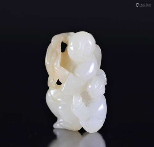 China pendant in white jade young boy 18th time