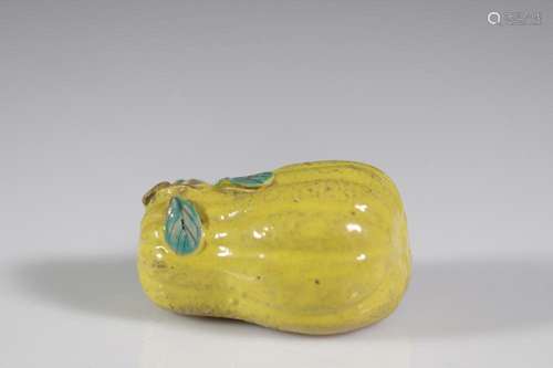 China - ceramic fruit - Qing period